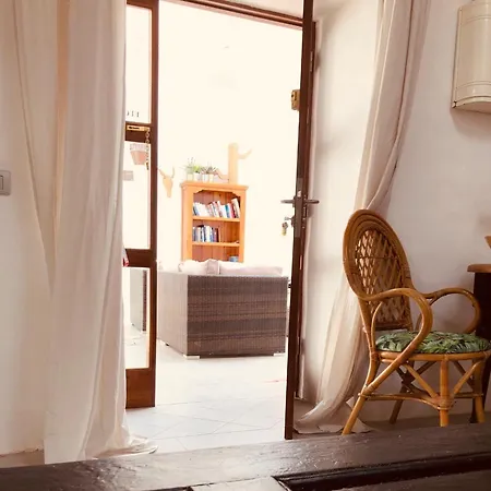 Apartament Rincon Botanico - Shared Pool - Island Location - 10 Mins Drive To Famara And La Santa *