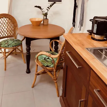 Apartment Rincon Botanico - Shared Pool - Island Location - 10 Mins Drive To Famara And La Santa