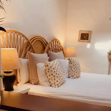 Rincon Botanico - Shared Pool - Island Location - 10 Mins Drive To Famara And La Santa *