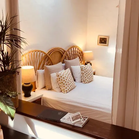 Rincon Botanico - Shared Pool - Island Location - 10 Mins Drive To Famara And La Santa Apartment *